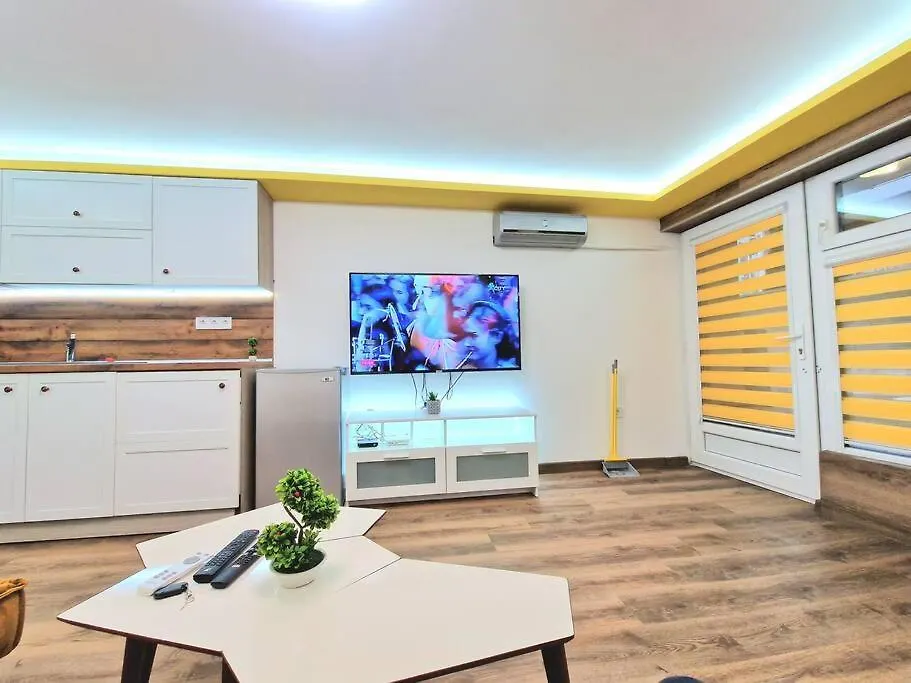 公寓 Yellow Studio 瓦爾納